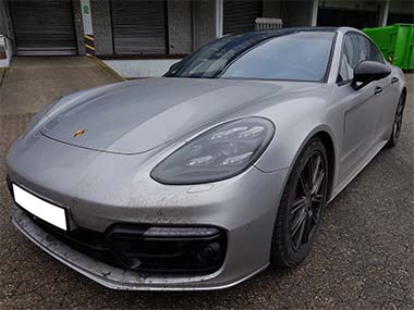 Porsche Panamera 4S vorne vorher