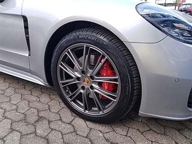 Porsche Panamera 4S Felgen nachher